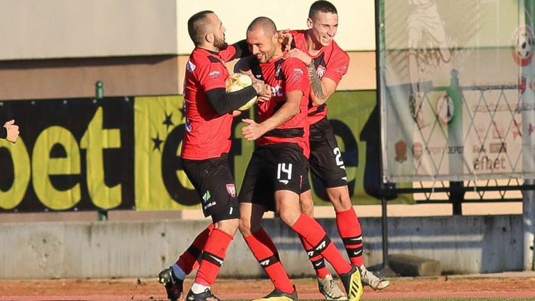  Локо (Дряново) се подвигна най-после 