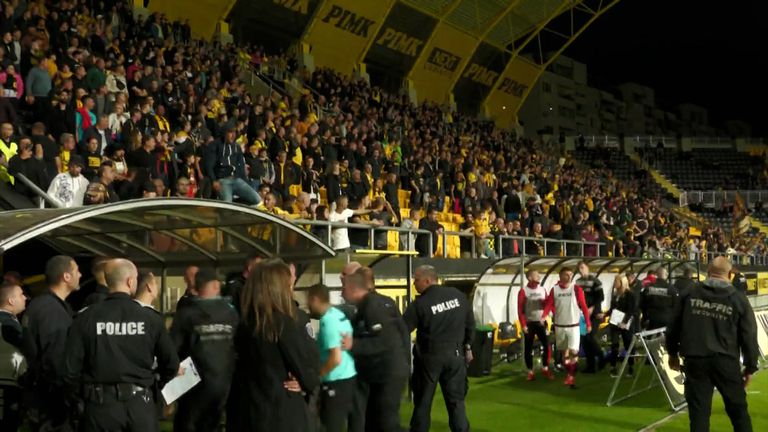 Тежка вечер очаква футболистите на Ботев (Пловдив) след поредния безличен