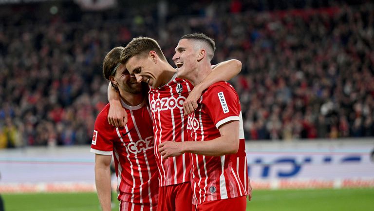 Отборът на Фрайбург записа скъпоценна победа с 2:0 в домакинството