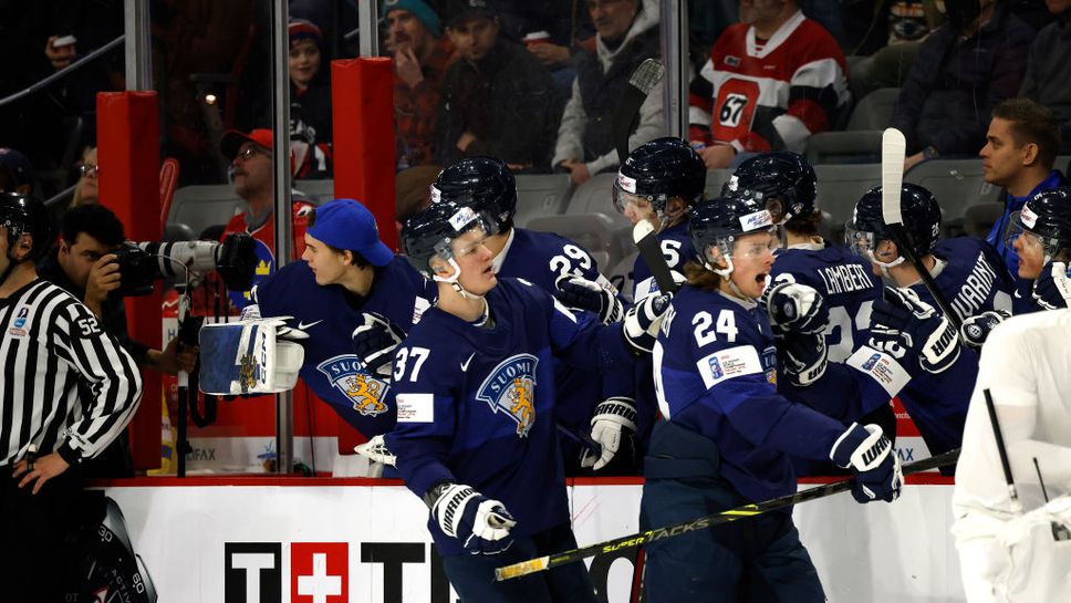 Защитаващият титлата си Финландия постигна убедителна победа на Световното първенство по хокей на лед