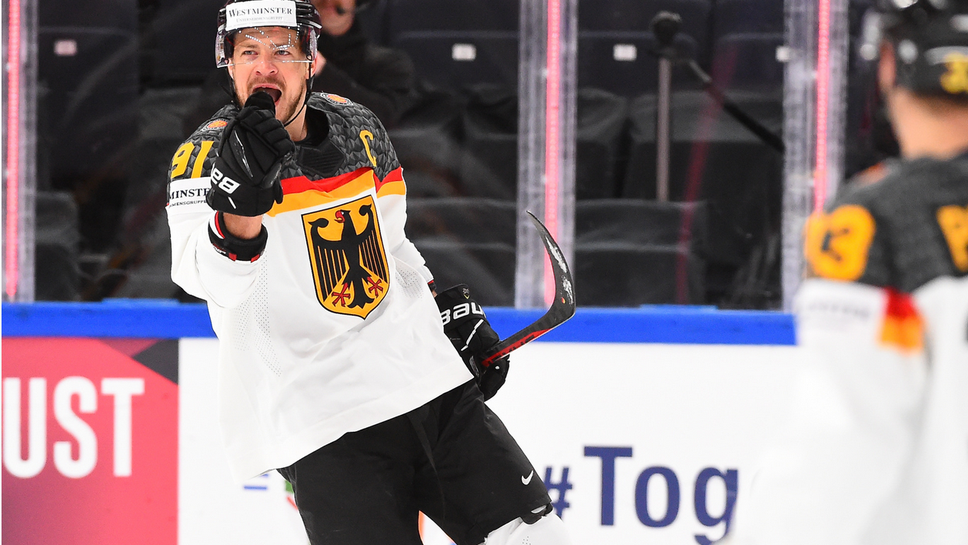 Германия постигна първи успех на Световното