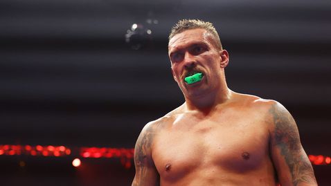 WBO нареди на Усик и Паркър да се боксират