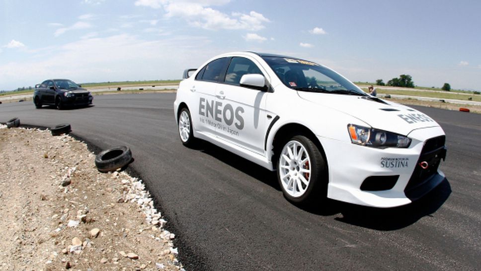 С рев на двигатели стартираха надпреварите на обновената писта Дракон