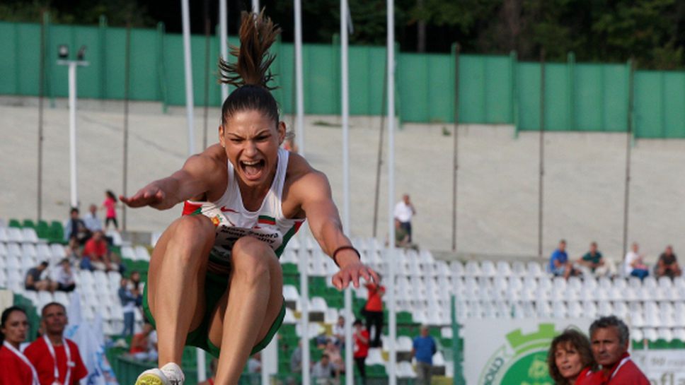 Габи Петрова скочи 14.85 м за първото място в Стара Загора