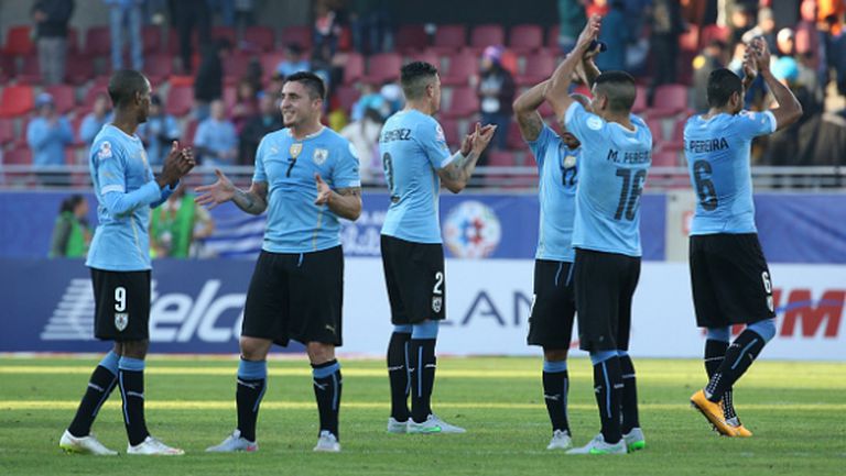 Уругвай и Парагвай продължават на 1/4-финал