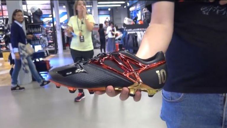 Вижте новите обувки на Лео Меси