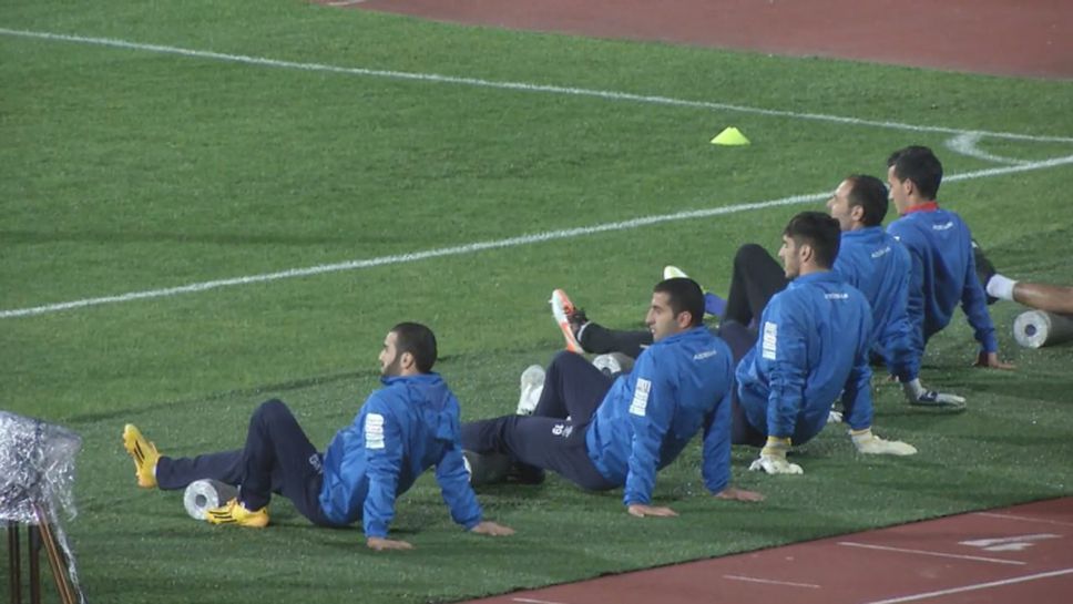 Азербайджан се разкърши на стадион "Васил Левски" преди мача с България