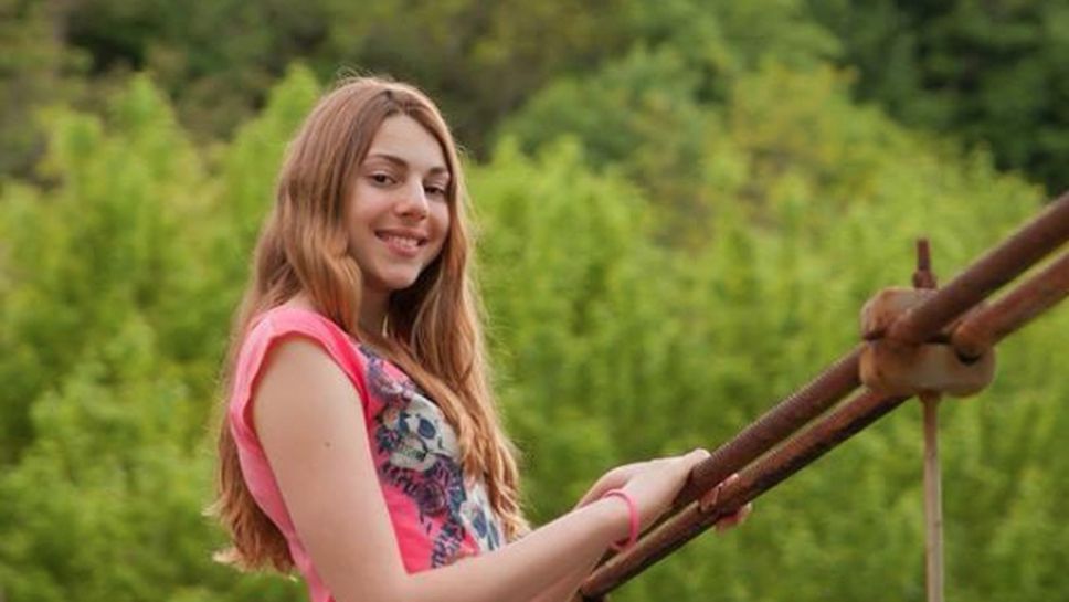 Силно плуване и рекорд за Бояна Томова