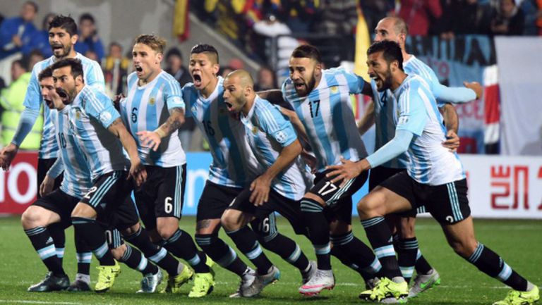 Драма с дузпи класира Аржентина на 1/2-финал (видео + галерия)