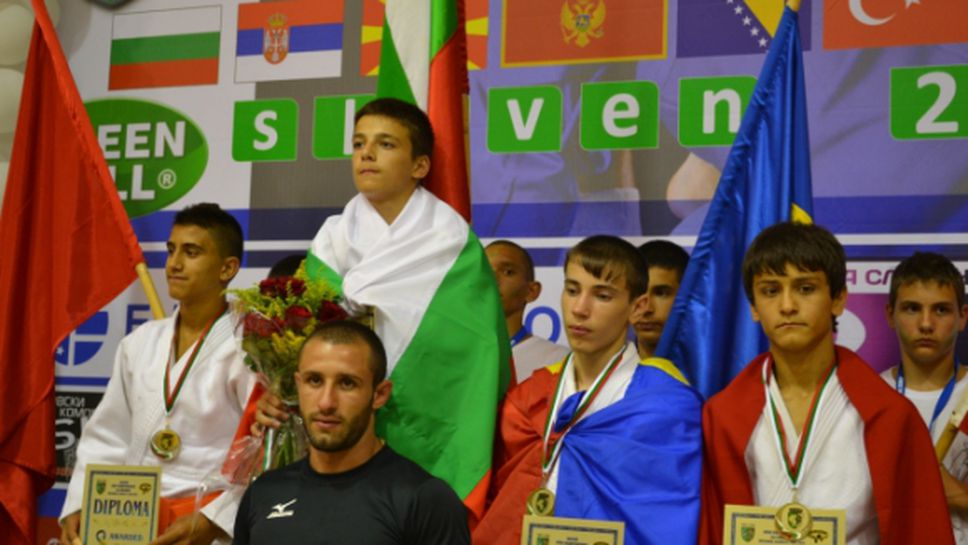 Успешен старт за България на европейското по джудо в София