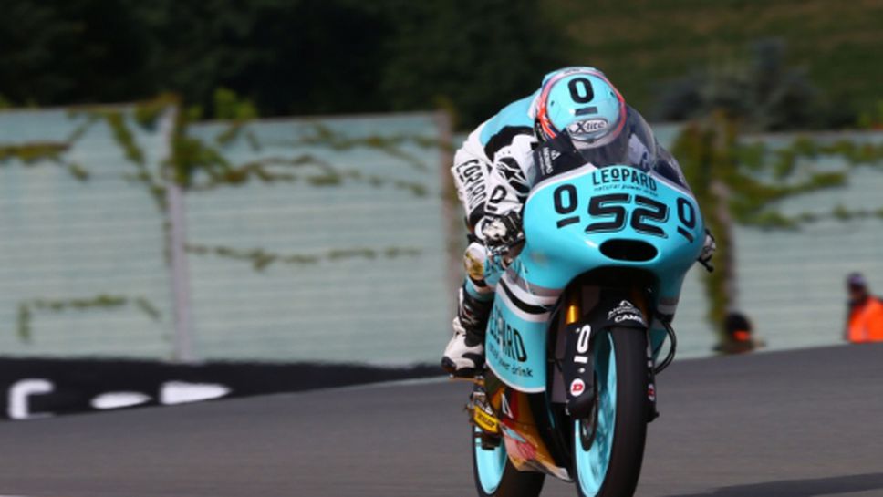 Дани Кент спечели състезанието на "Захсенринг" в клас Moto3