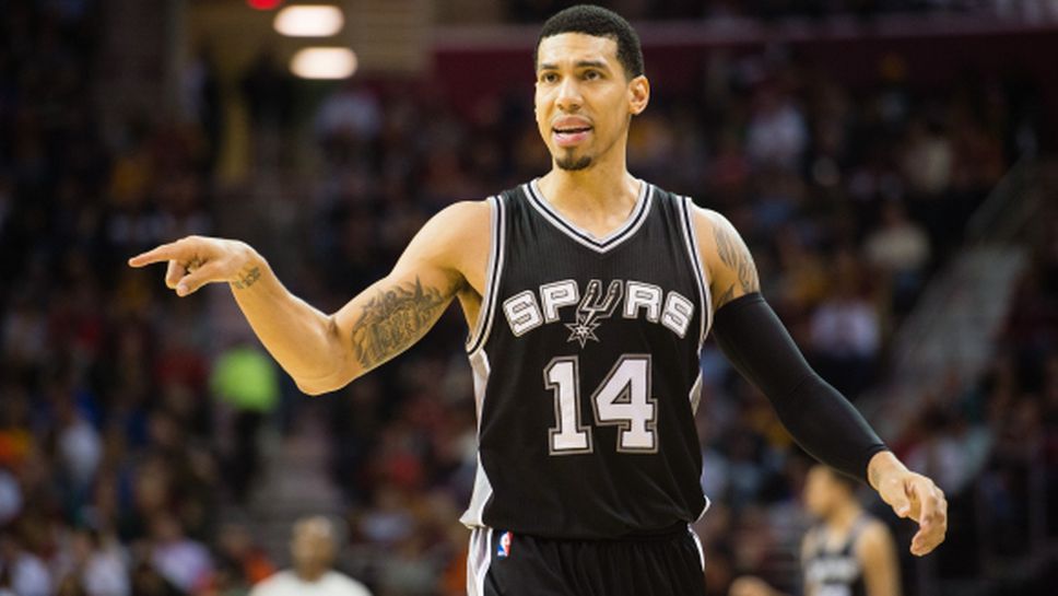 Грийн остава верен на Спърс още 4 сезона