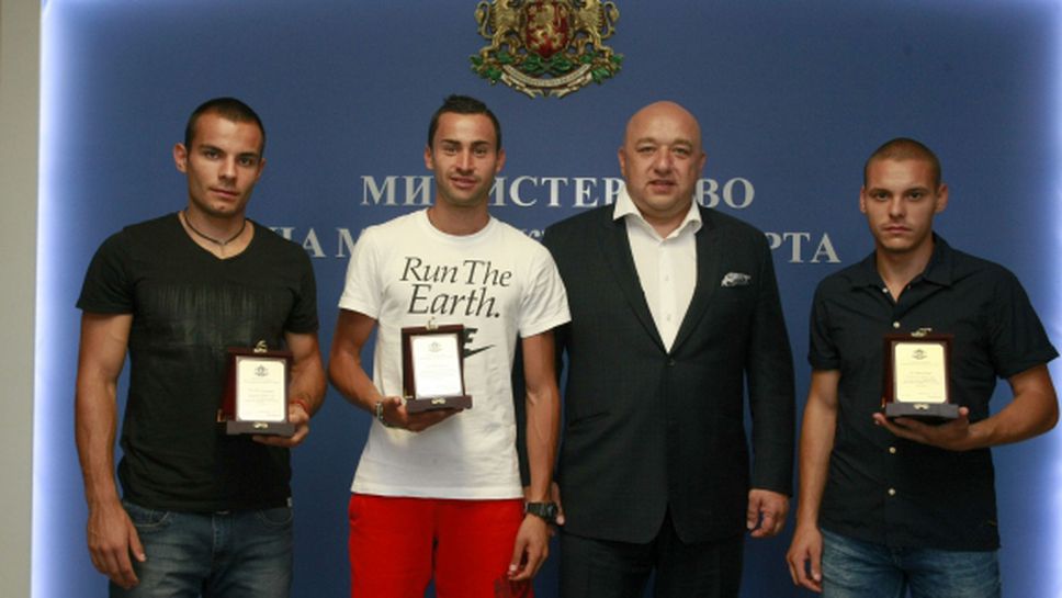 Министър Кралев награди призьорите от Европейското по лека атлетика за младежи до 23 години