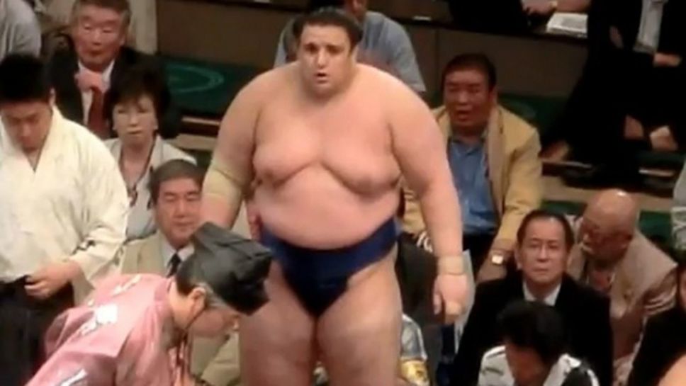 Аоияма с трета победа на турнира в Нагоя