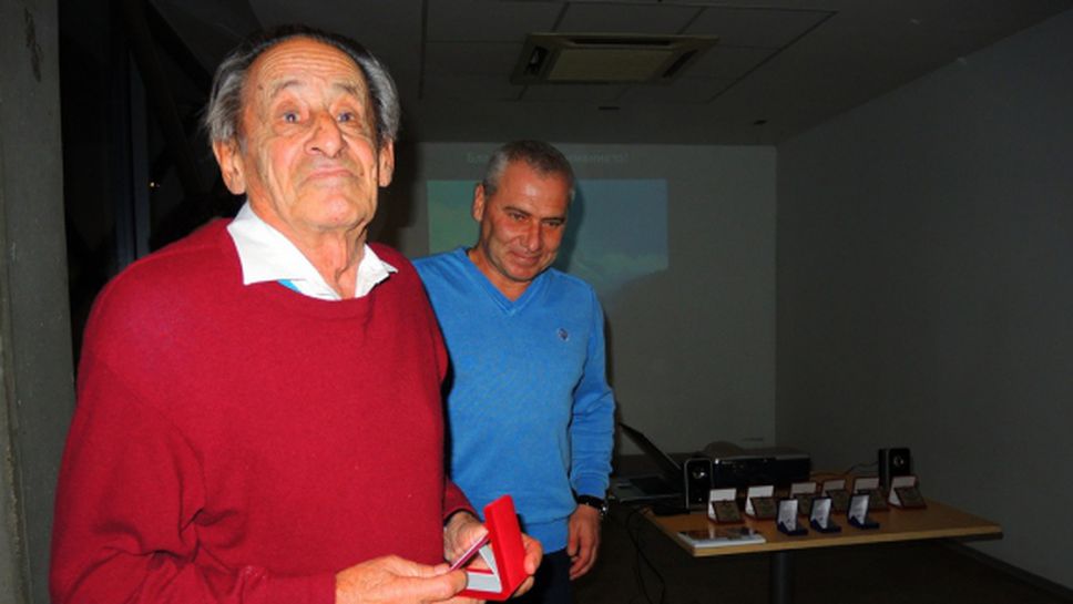 Доайенът на българския алпинизъм навършва 90 години
