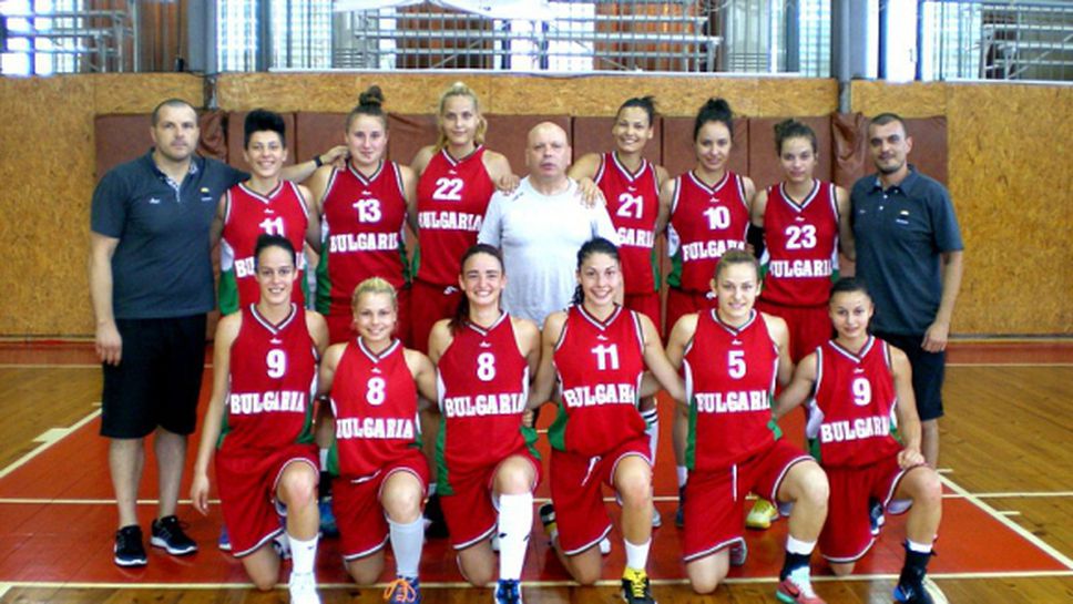 Първа победа за девойките на европейското