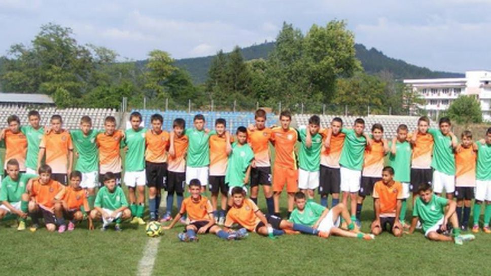 Велинград и Ракитово ще бъдат домакини на футболен турнир за деца