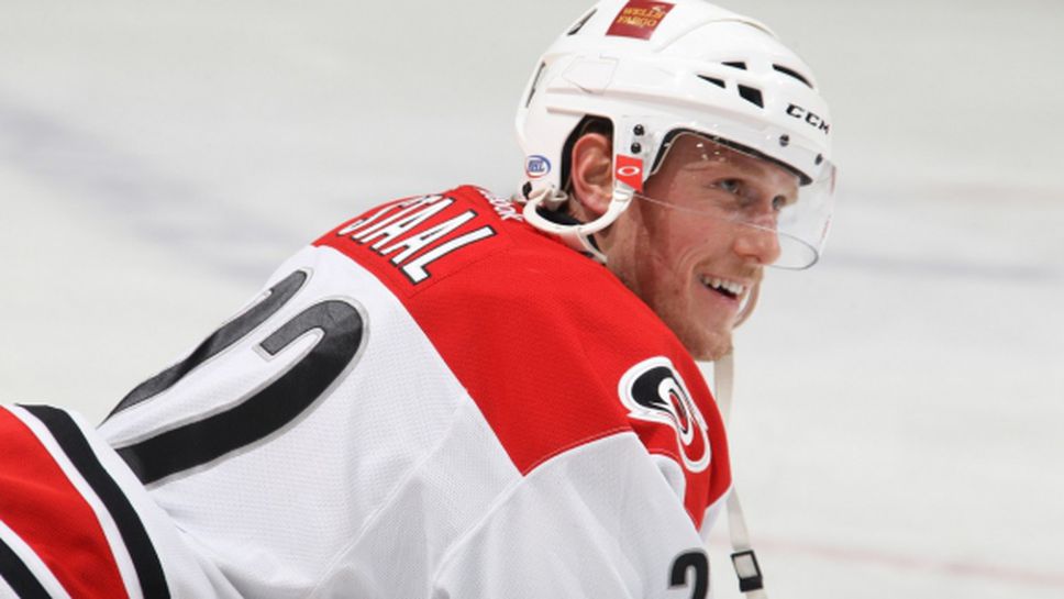 Ню Йорк Рейнджърс привлече Джарет Щол