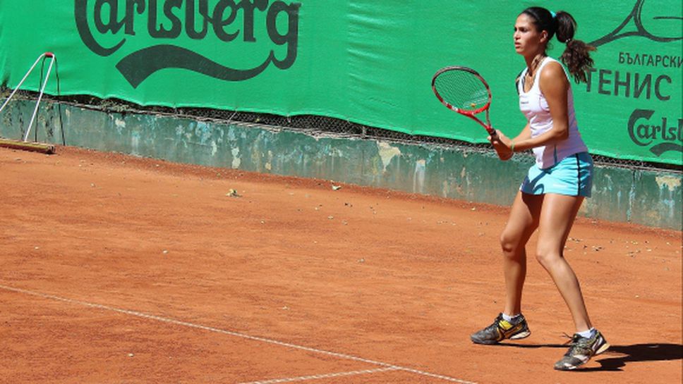 Шиникова отпадна във втория кръг на турнир в Германия