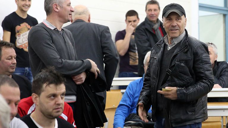 Именитият български треньор Георги Василев е новият спортен директор на