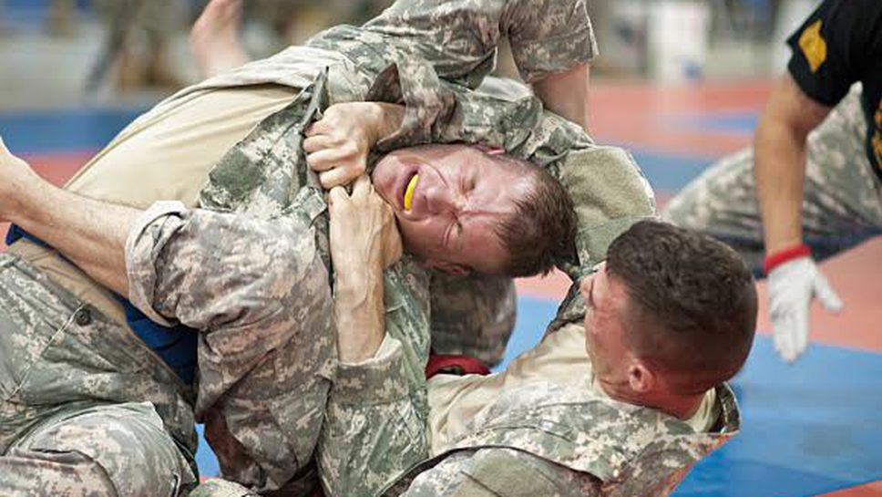 Американската армия организира турнири по Бразилско Джу Джицу за войниците си в Афганистан