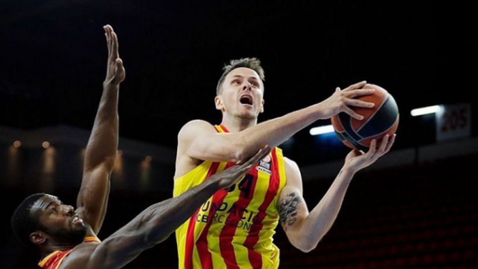 Нахбар остава в Испания още един сезон