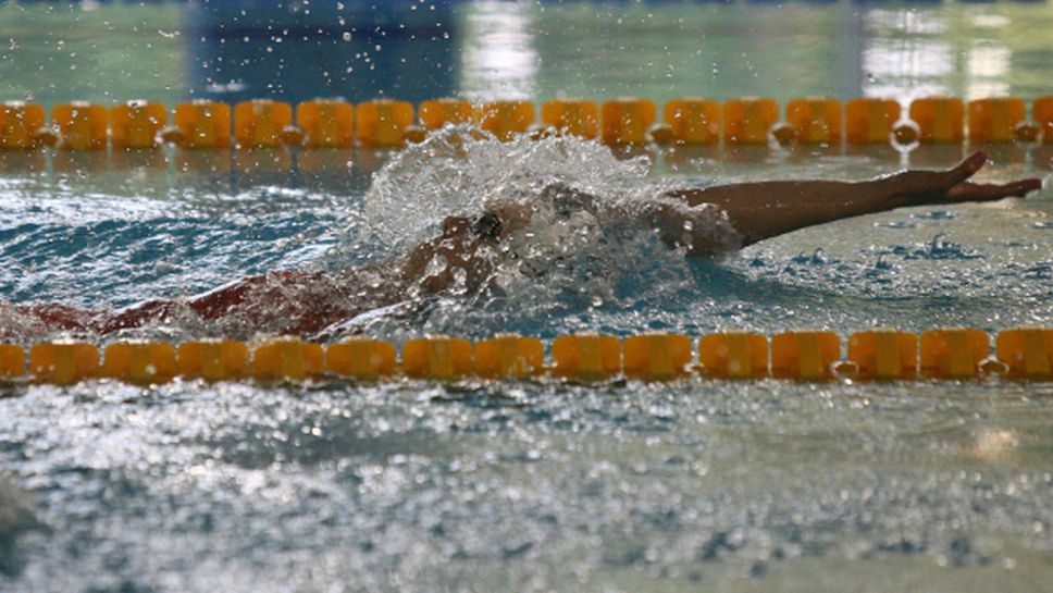 Димитър Атанасов с личен рекорд на световното по плуване