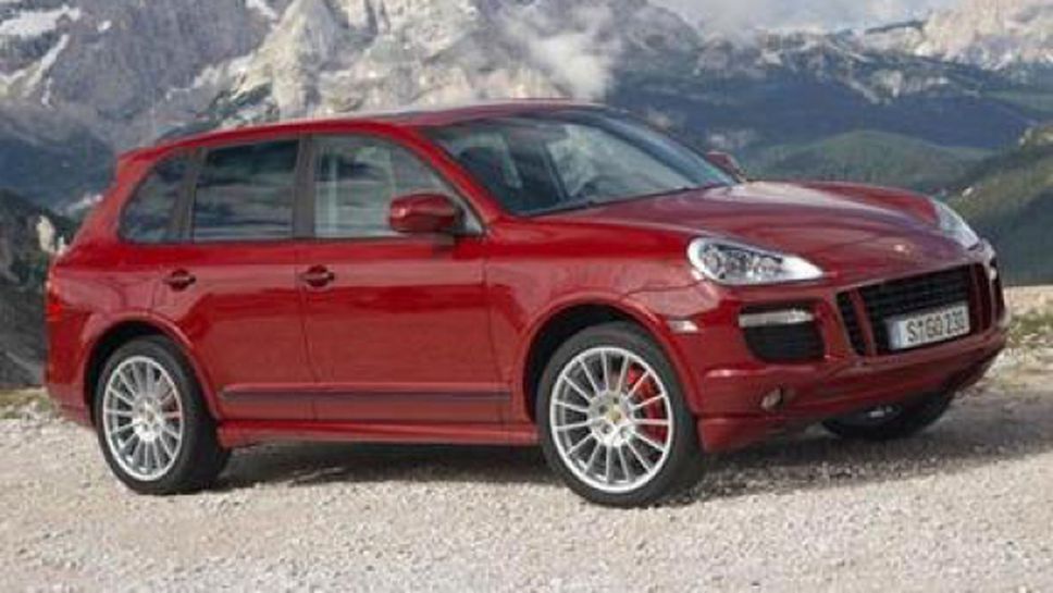 20 кс повече в Porsche Cayenne GTS благодарение на Liqui Moly