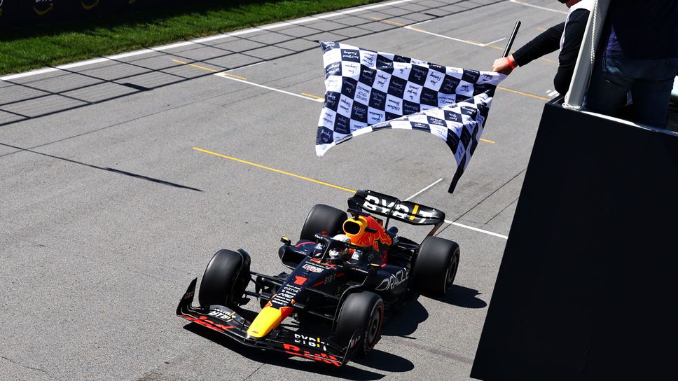 Уебър прогнозира кога Макс ще спечели титлата