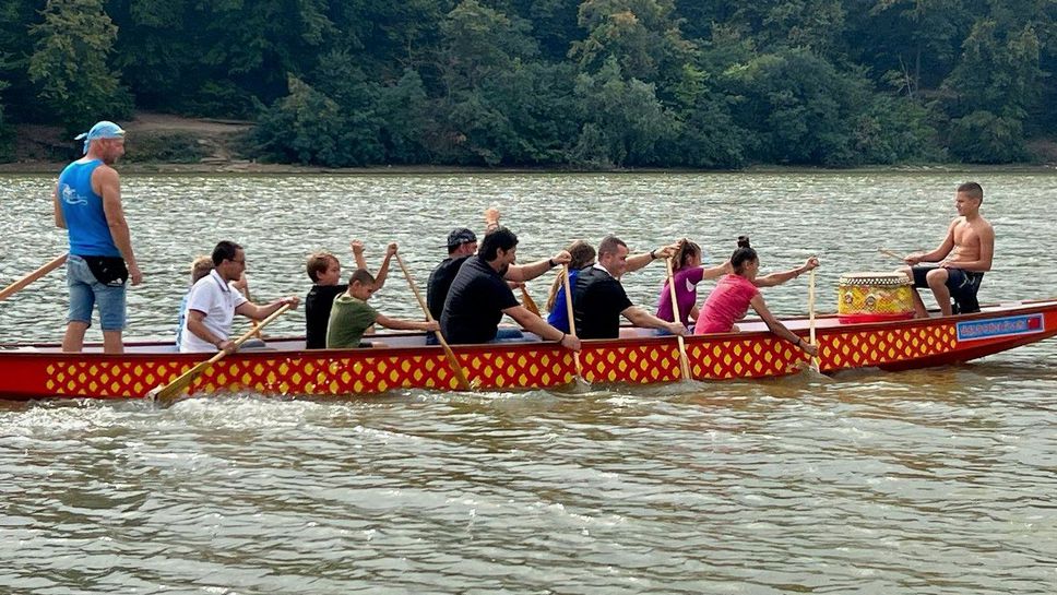Фестивал на драконовите лодки в Русе