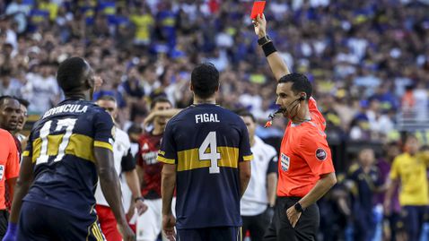 Двама от Бока Хуниорс изгоряха със сериозни наказания след битката с Бенфика