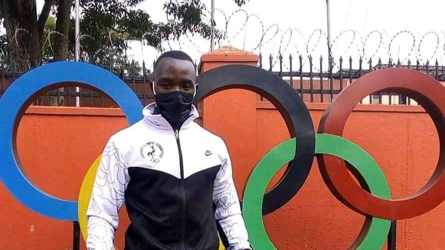 Избягалият атлет от Уганда е бил заснет от охранителна камера на гарата в Нагоя