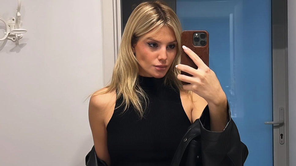 Секси аржентинка пали страстите с разголени снимки