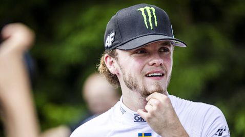  Оливър Солберг отнесе условна санкция за псуване в Естония 