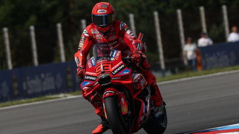 Маркес с драматична 11-та спринтова победа за сезона в MotoGP