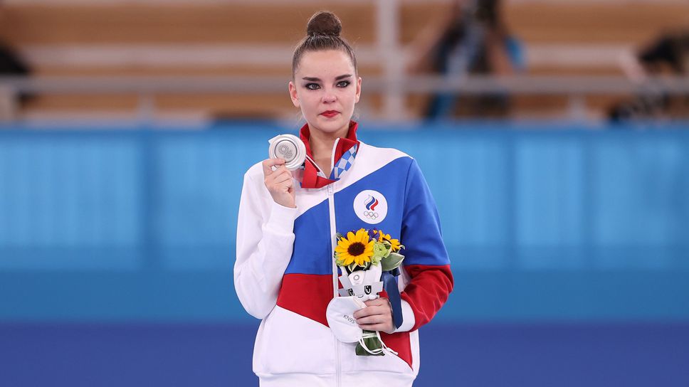 Арина и Дина Аверини ще участват на Световното първенство в Япония