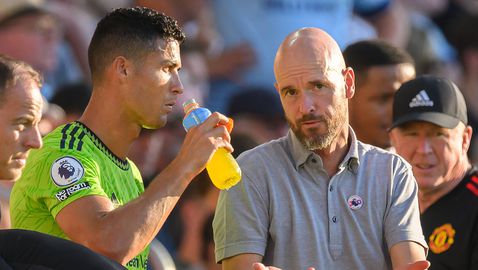  Тен Хаг преди Ливърпул: Можеш да приказваш за философия, когато имаш базовите неща 