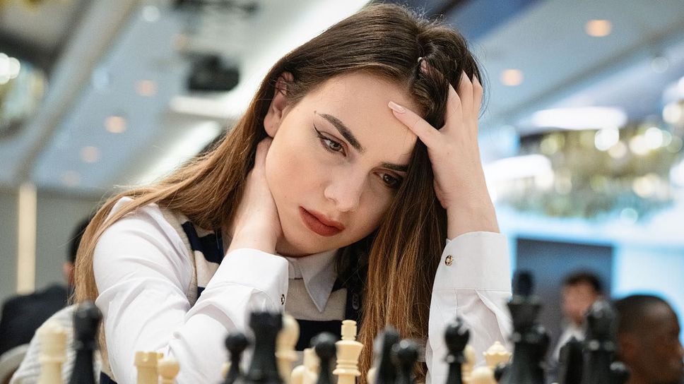 Салимова с реми в първата партия от финала