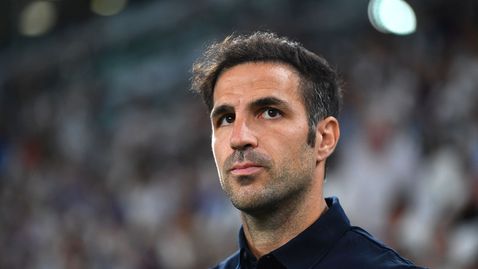  Фабрегас най-вероятно ще напусне Комо, Байер Леверкузен договаря с испанеца 