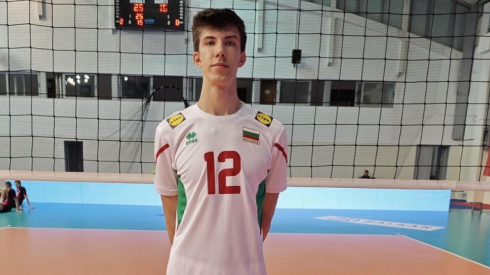 Младежки национал подписа в Гърция с бившия тим на Боян Йорданов