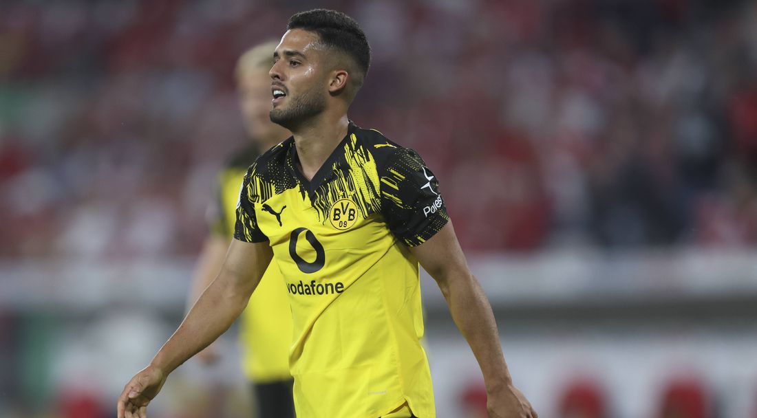 Защитник на Борусия (Д) се размина с тежка контузия