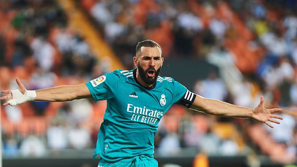 Късен обрат и драма с 2:1 донесе победата на Реал Мадрид в гостуването срещу Валенсия