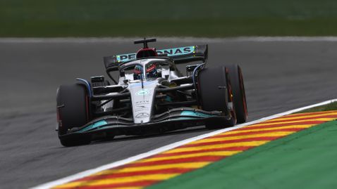  Защо Мерцедес са мудни в квалификациите? 