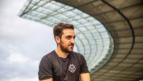  Директорът на G2 си аргументи съществени неприятности 