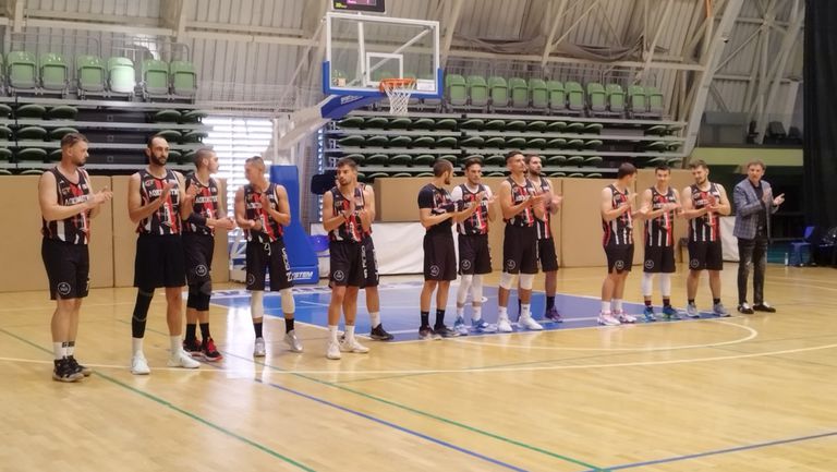Баскетболният отбор на Локомотив Пловдив загуби в първия мач срещу