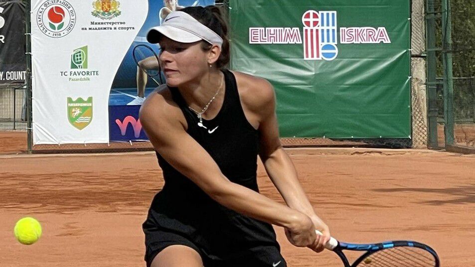 Лия Каратанчева е на финал на двойки на турнир в Сърбия