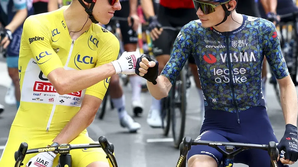 Словенецът Тадей Погачар и датчанинът Йонас Вингегор които спечелиха помежду