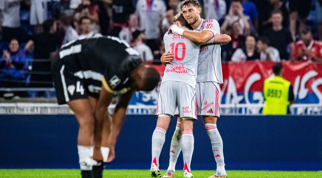 Лион излъга Анже и временно се изравни с ПСЖ