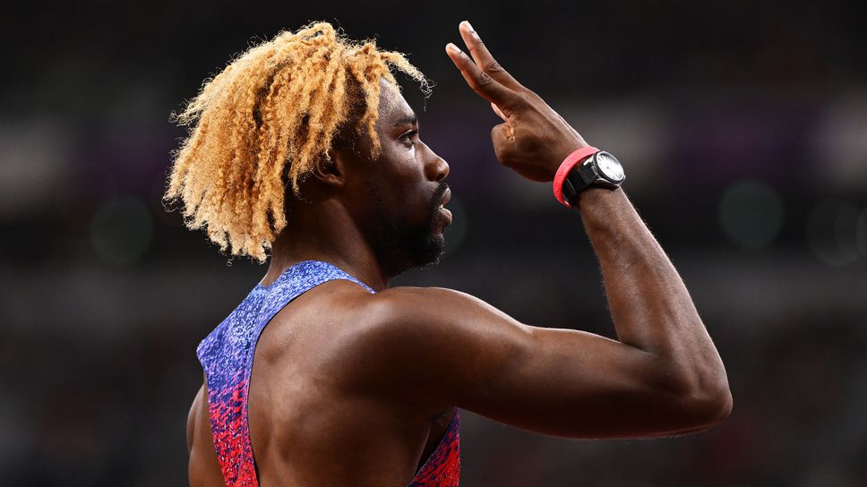 Лайлс, Хол и Тинч дават старт на сезона си на закрито в Бостън