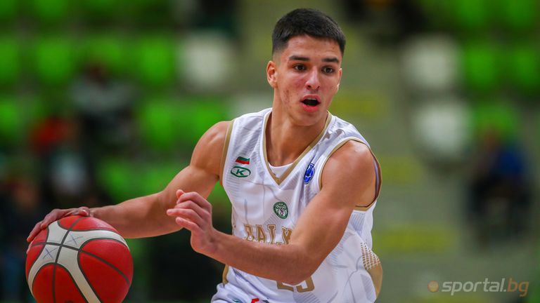 Александър Гавалюгов завърши турнира от Европейската младежка баскетболна лига за